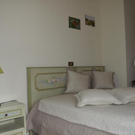 Casa Iliana Apartment Виареджо Екстериор снимка