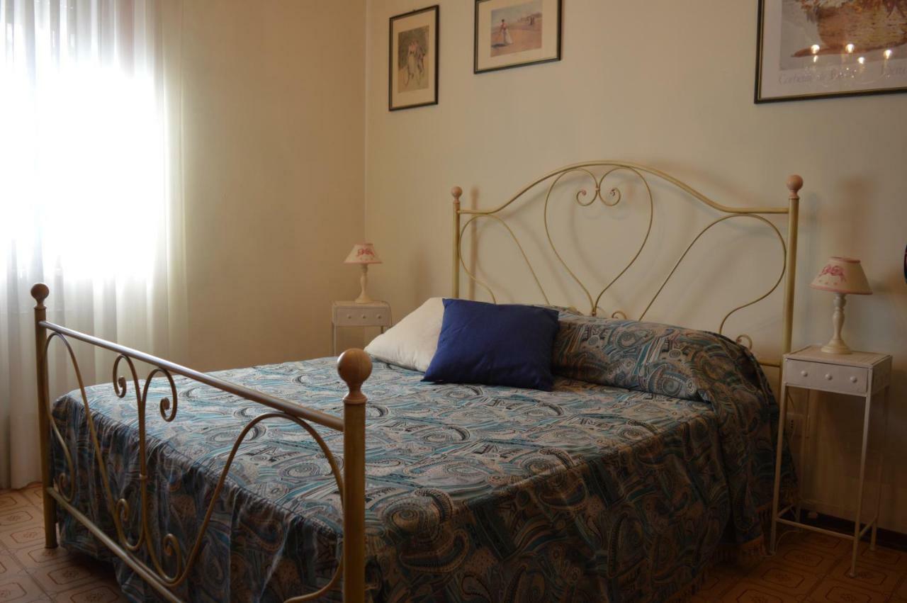Casa Iliana Apartment Виареджо Екстериор снимка